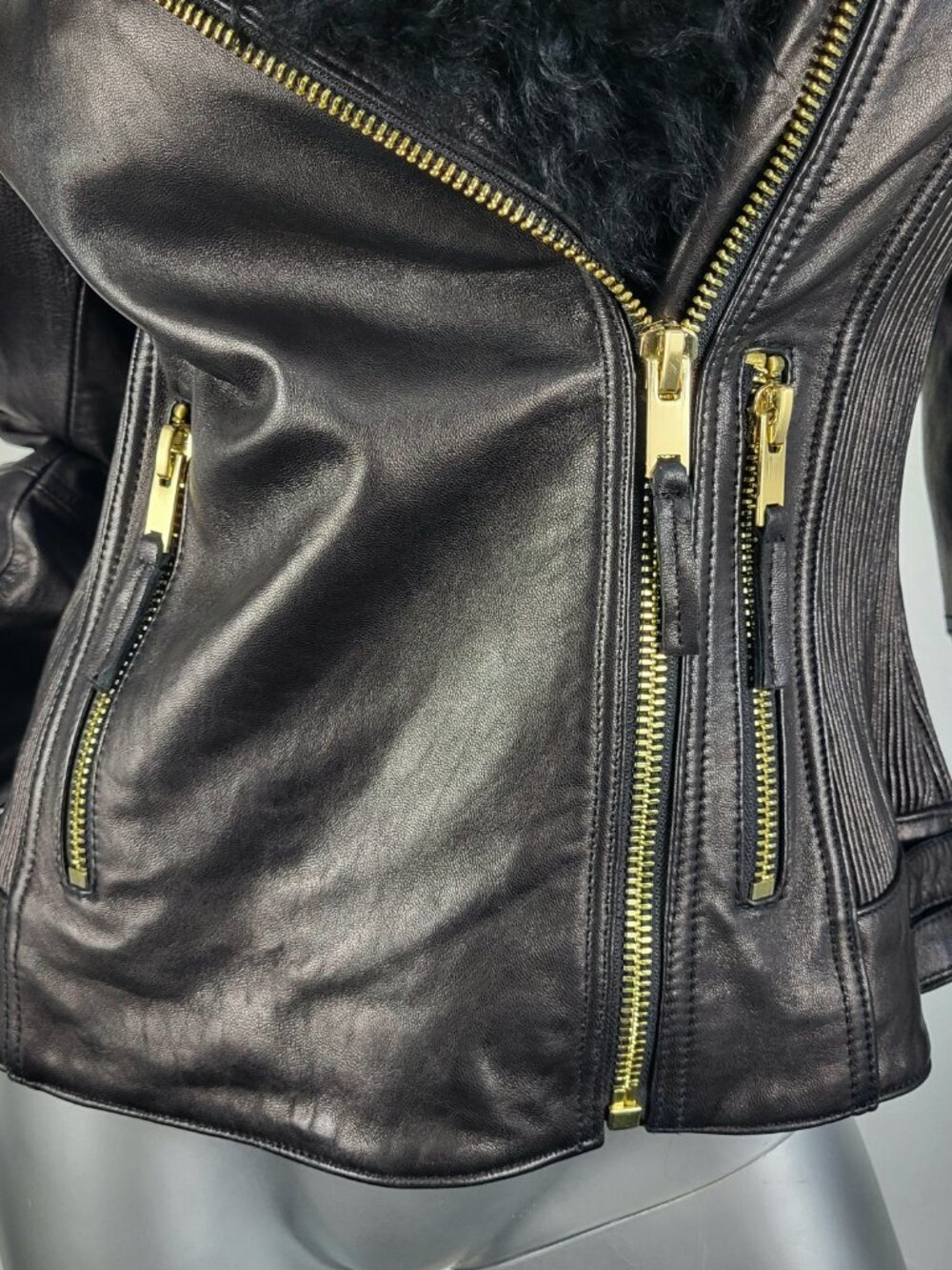 WILSON'S~M~BLACK GENUINE LEATHER REAL MONGOLIAN CURLY LAMB FUR MOTO JACKET COAT - Picture 3 of 16